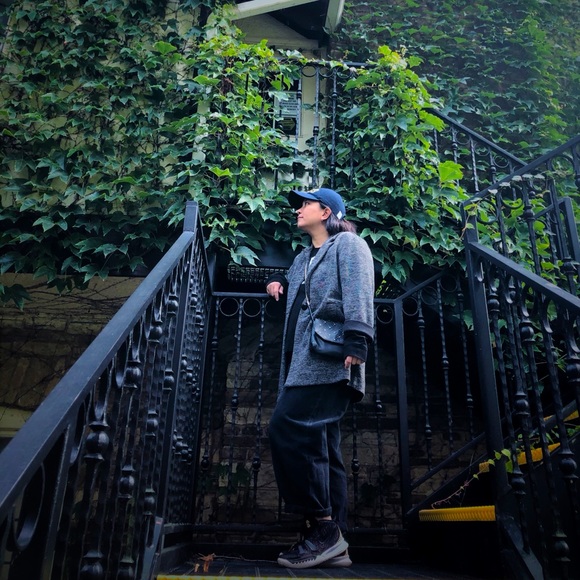 Meet your Posher, Mai - Picture 1 of 1